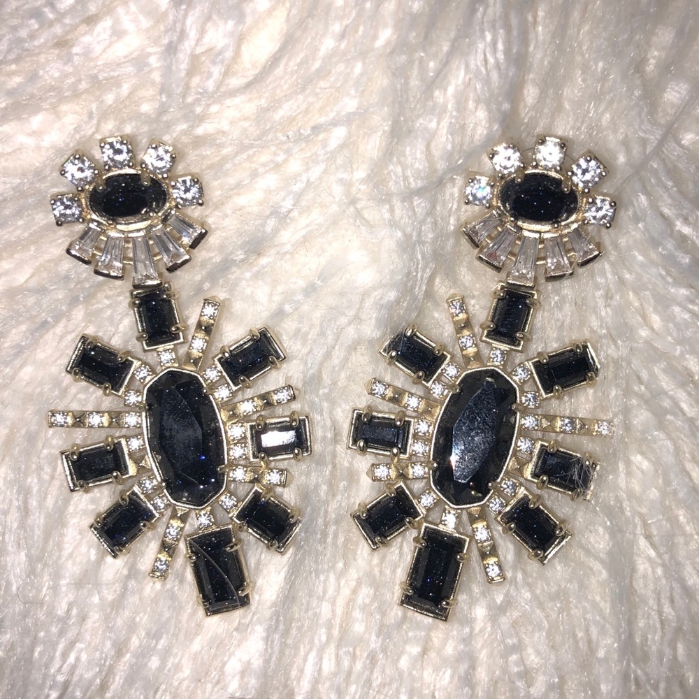 Kendra Scott holiday earrings. Great condition!